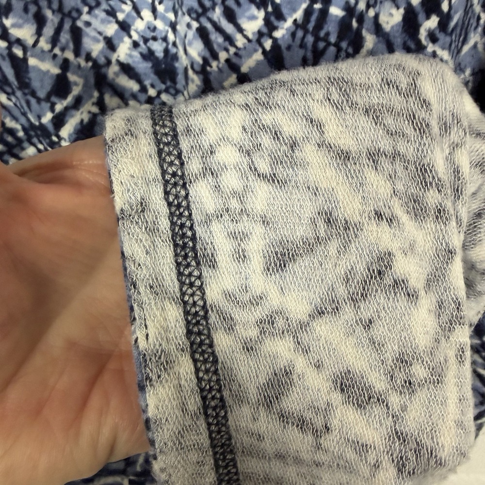 Sunday Womens Top Size 1X French Terry Blue Relaxed Fit Casual Boho Maximalist - Picture 9 of 14
